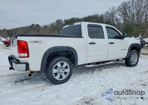 2011 GMC Sierra K1500 Sle z USA, uszkodzony, nr VIN 3GTP2VE33BG310490